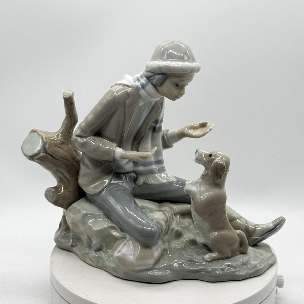 NAO for Lladro Lesson For The Dog Boy Figure #140 Spain Porcelain Figurine EUC
